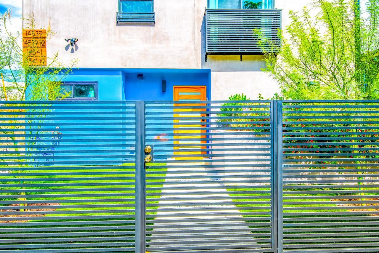 Stylish Sherman Oaks Townhouse 3bed + 3.5bath Master Appartement